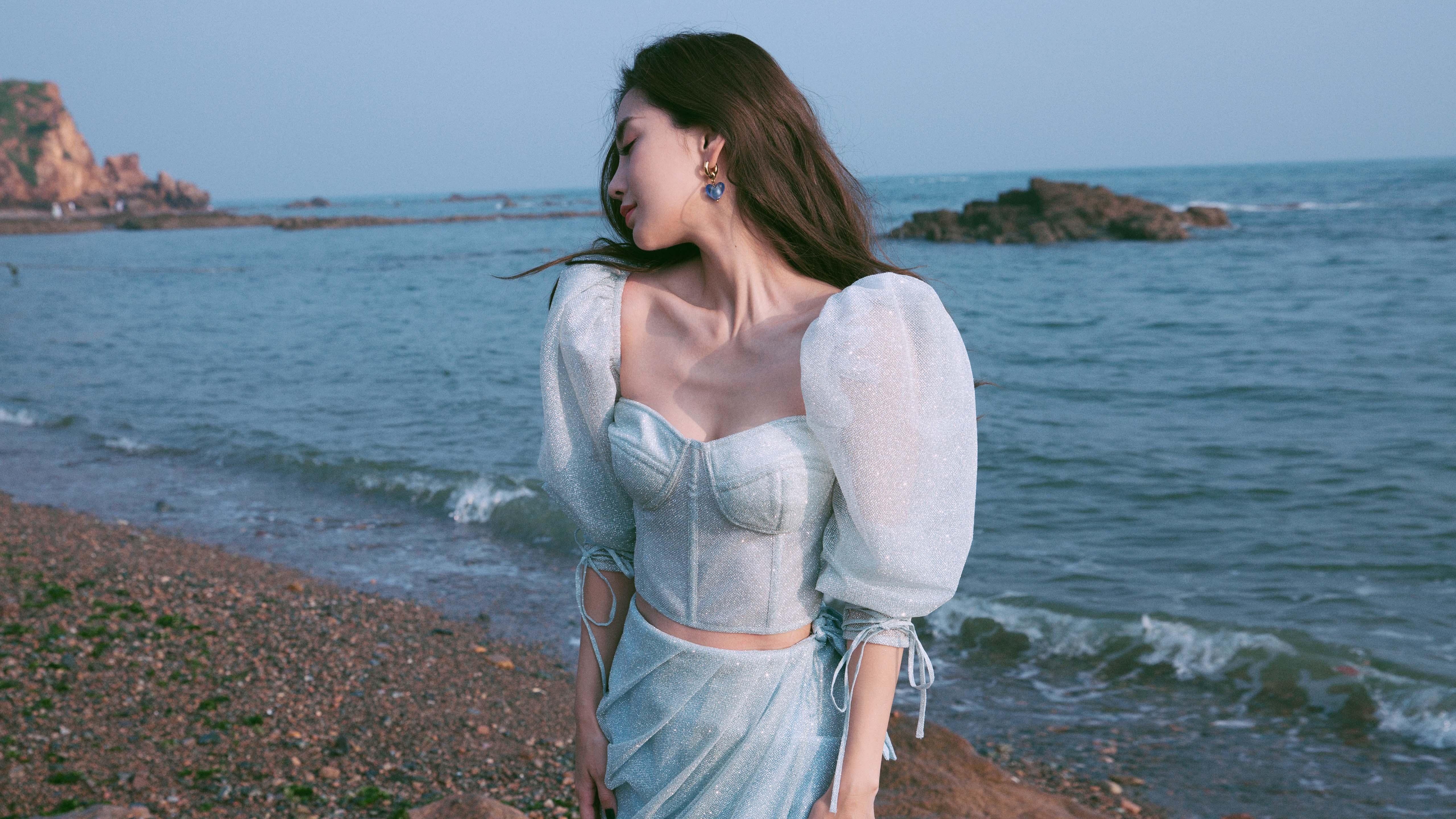 开云体育app在线-直播平台接入多语种翻译拓展受众，在直播翻译