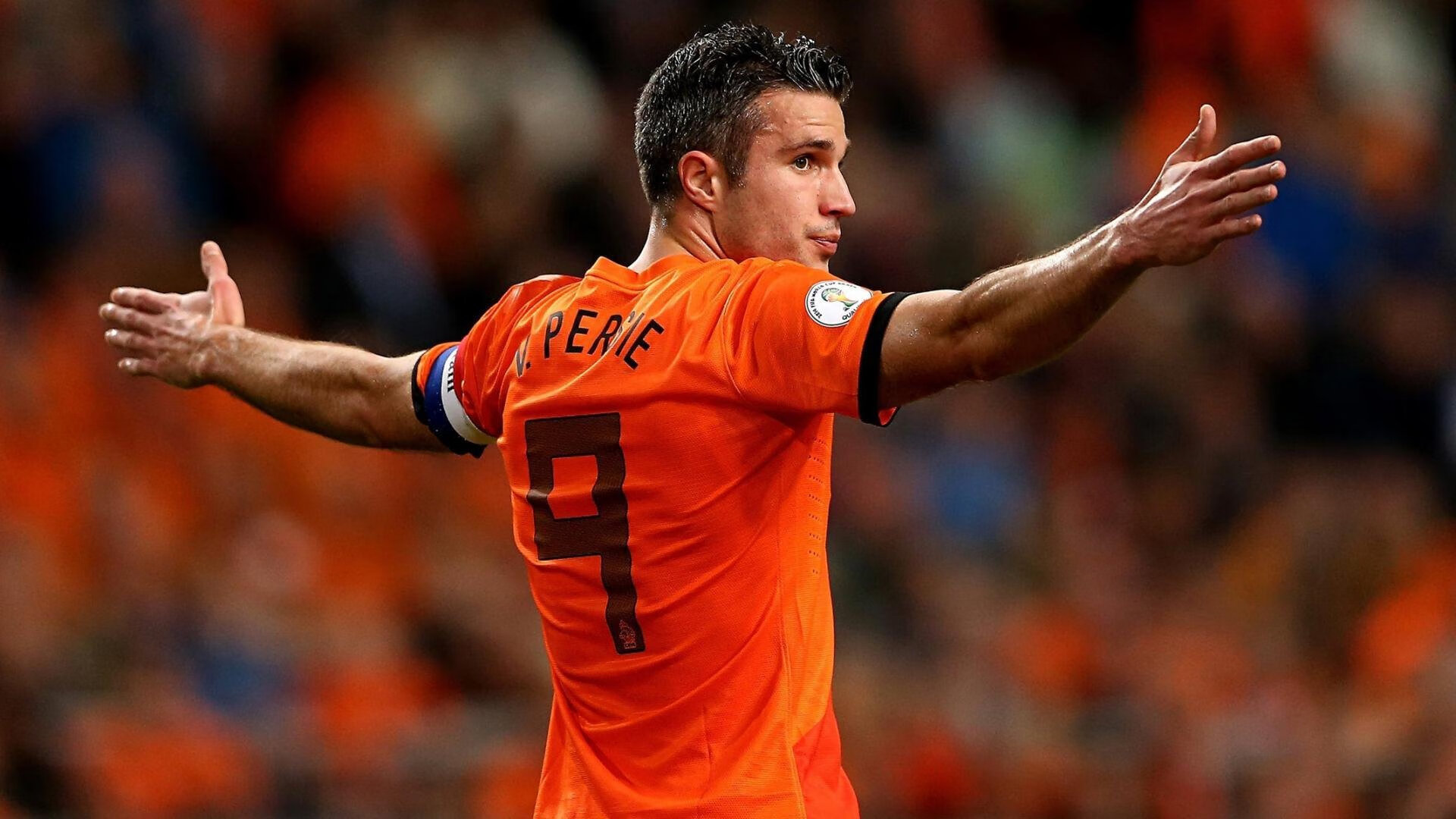 开云官方网-美洲杯悬念迭起:逆境中拼出精彩人生,美洲杯精彩集锦